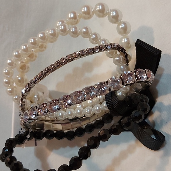 NWT Joe Fresh 5pc rhinestone & pearls bracelet - Picture 4 of 6
